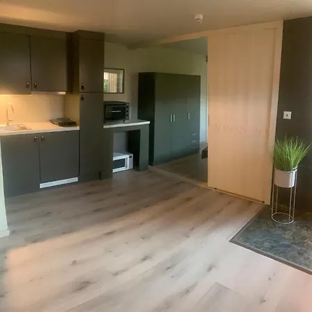 Small And Cozy For 2 People! Apartman *